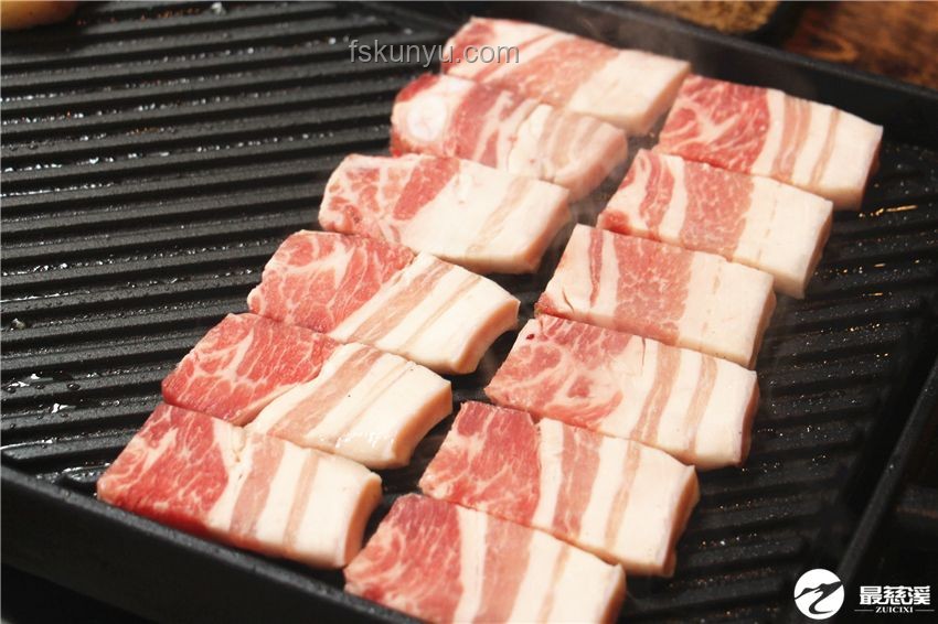 不开火烤肉自由实践案例：自制蘸料提升美味体验